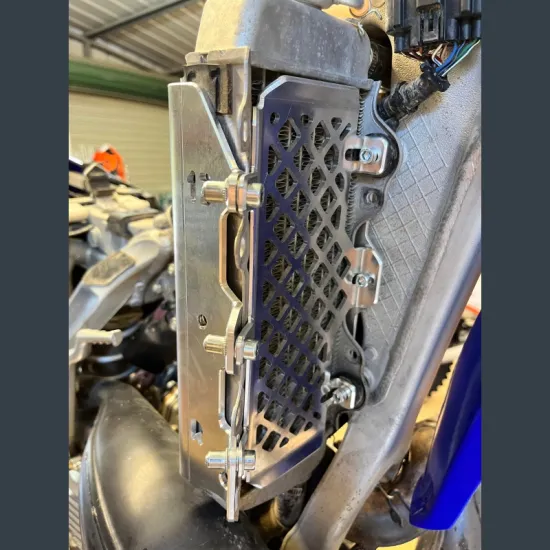 P-TECH Yamaha radiator guard kit RKK013